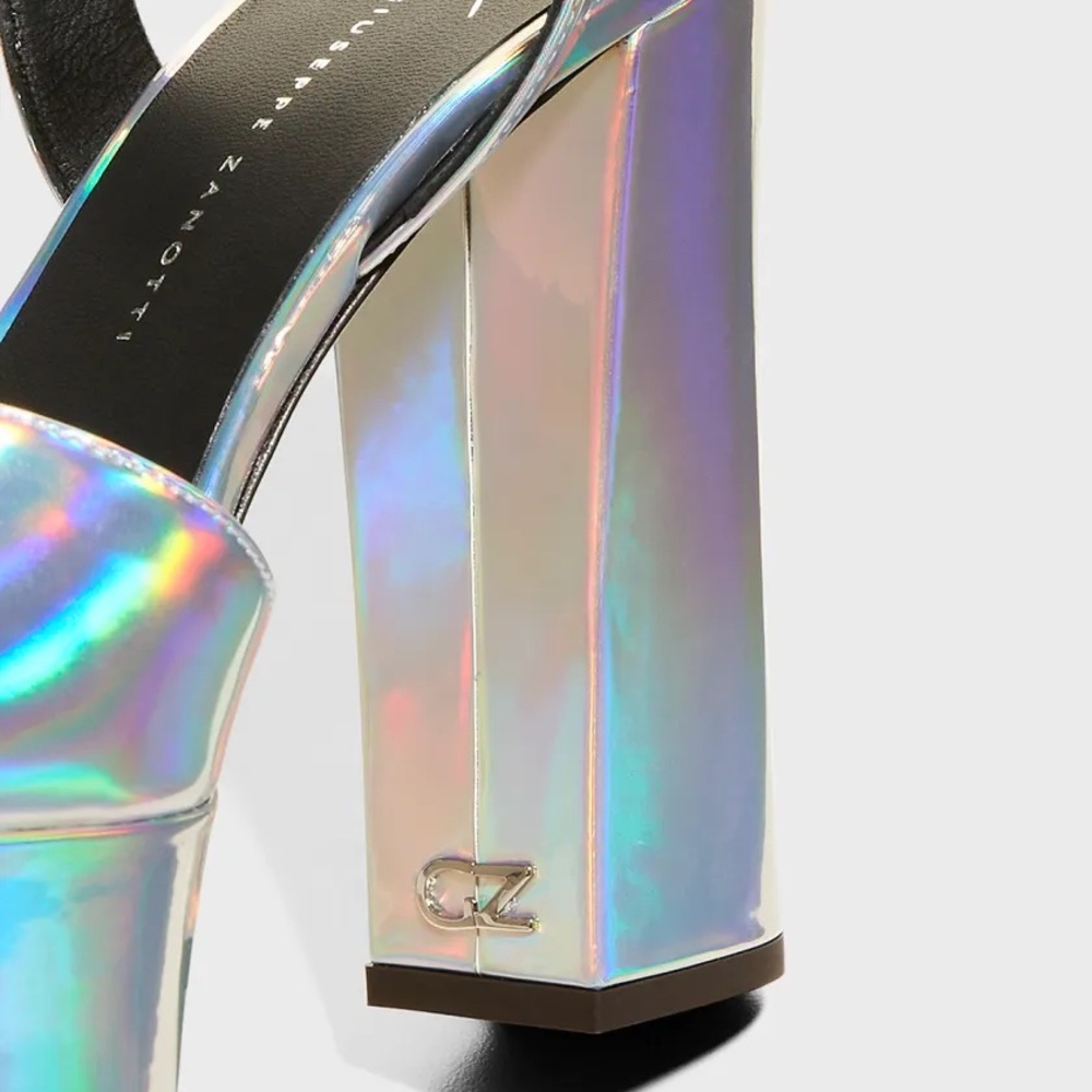 Giuseppe Zanotti
Metropolis Metallic Ankle-Strap Platform Sandals - Picture 12 of 15